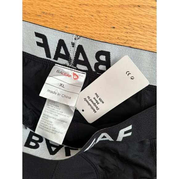 NEW Mens Size XL Baleaf Padded Cycling Workout Shorts - Picture 2 of 5